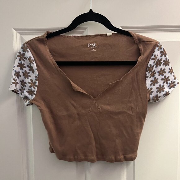 Cropped PacSun Short Sleeve Shirt - Picture 1 of 3